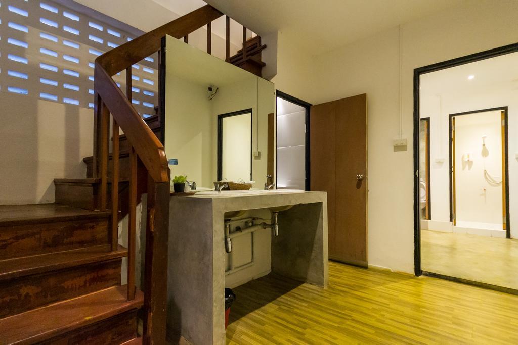Z'S Hostel At Tha Phae Gate Chiang Mai Ngoại thất bức ảnh